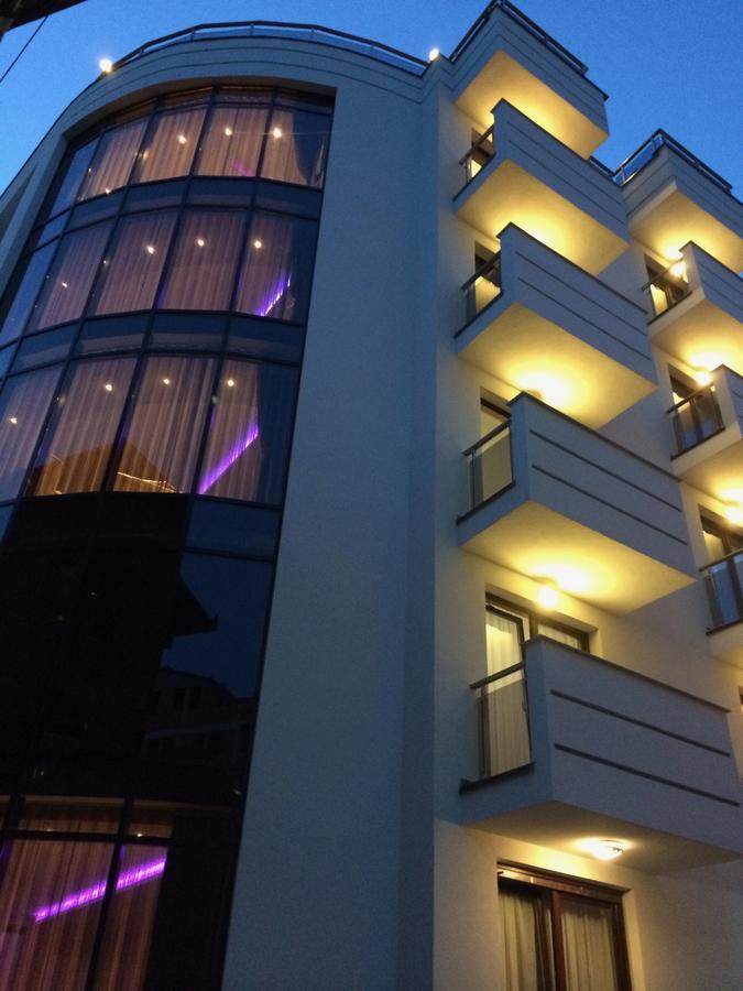 Bentley Apartments Pristina Exterior photo